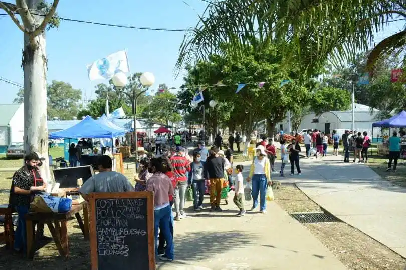 Excelente concurrencia y ventas en la nueva edición de la expo feria de frutas y verduras