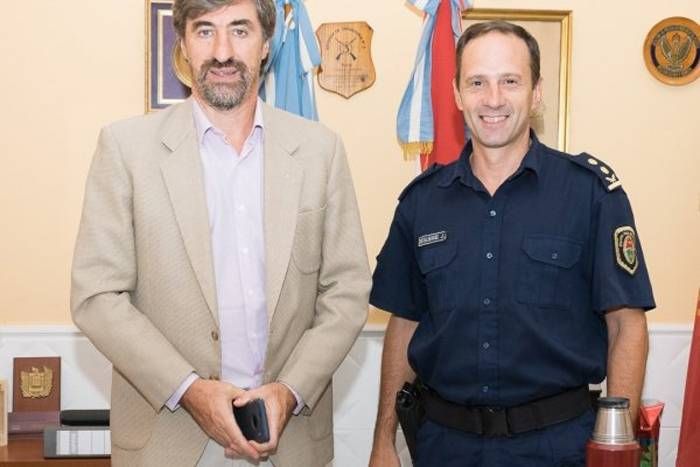 Reunión de Giano con el nuevo Jefe de Policía de Concordia