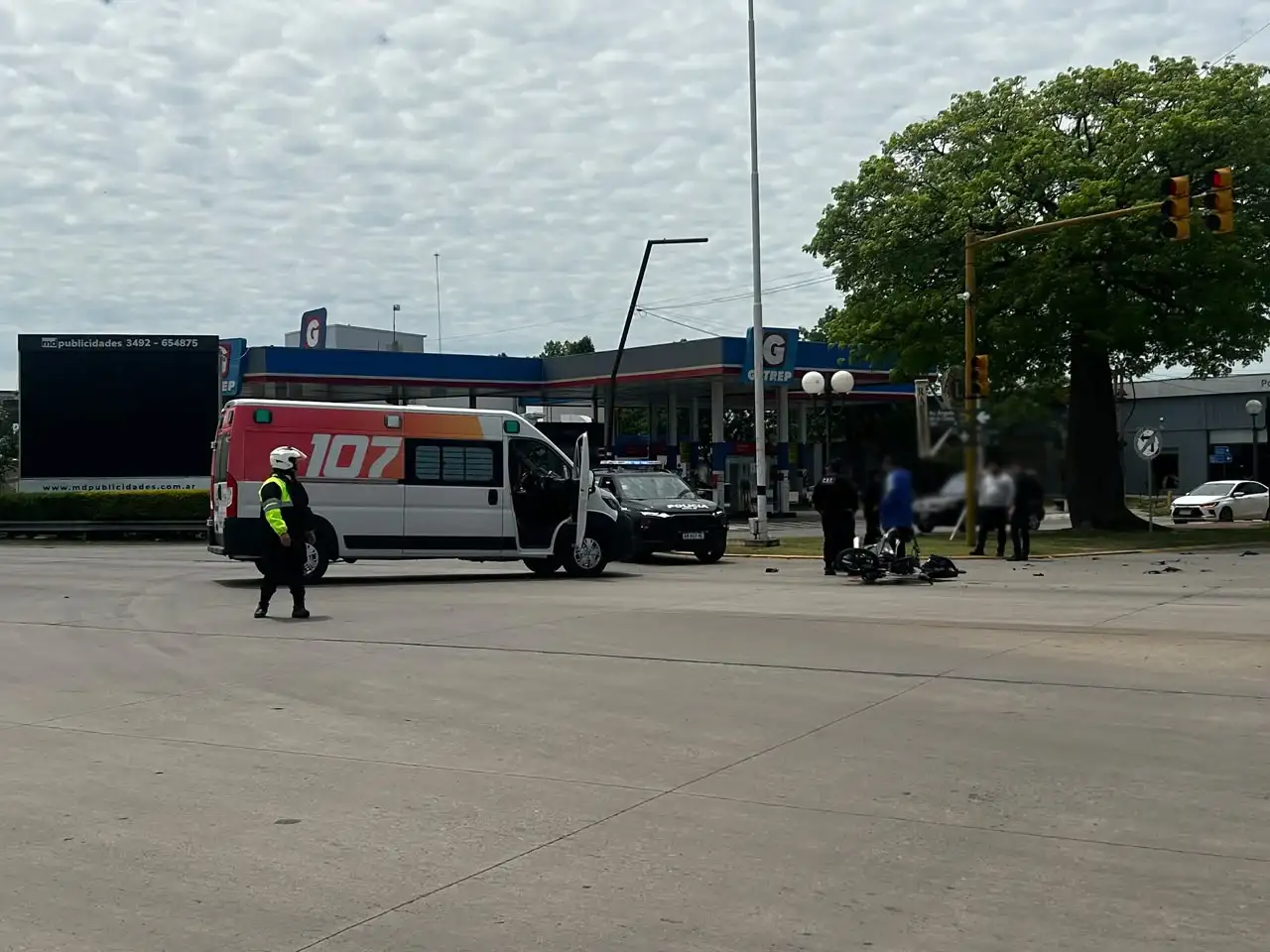 Accidente de tránsito bv roca y av ángela de la casa - 1