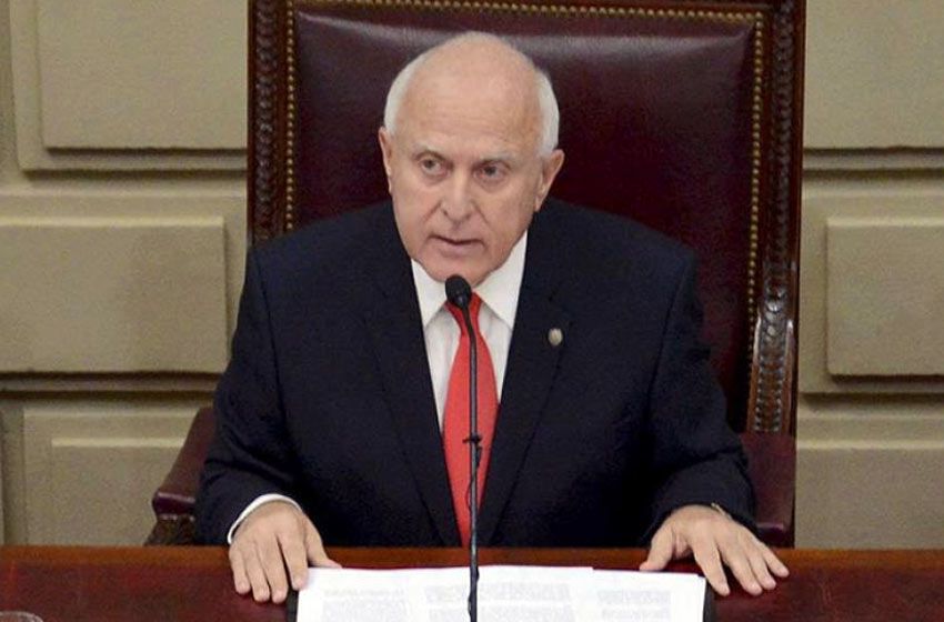 Lifschitz convocó a la Cámara de Diputados para el miércoles 25