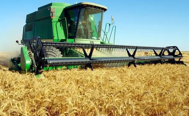 El campo enfrenta la siembra con reservas hídricas escasas