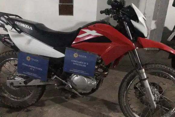 Actitud sospechosa: al ver un móvil policial dos menores se dieron a la fuga