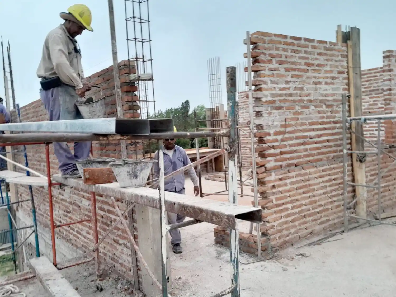 Avanza la construcción de la nueva escuela secundaria en Federal