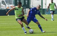 Igualaron Banfield y Vélez en un amistoso