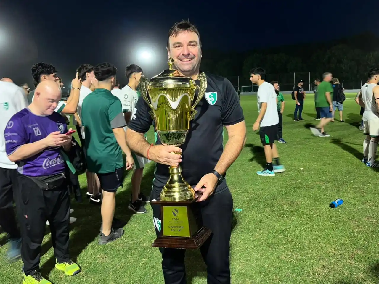 Javier Osella sumó un nuevo título de Liga Venadense, el primero con Studebaker.