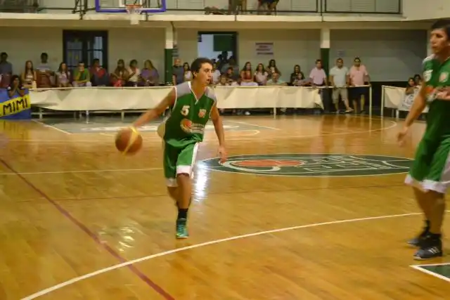 Crece la expctativa por el choque de B.H. y Neptunia