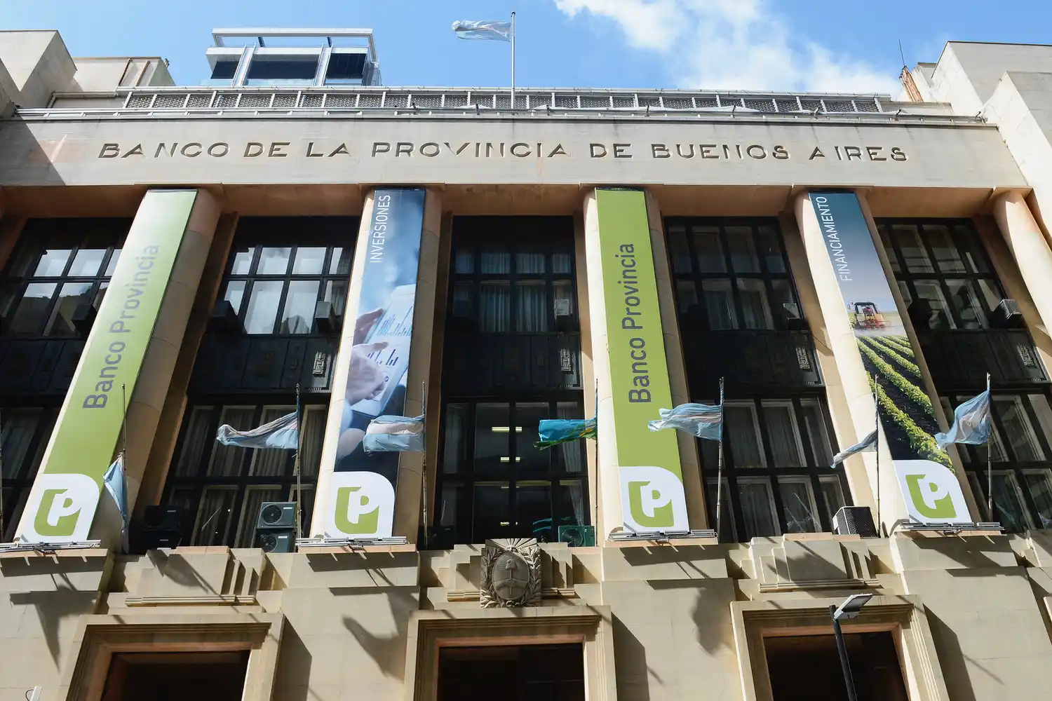 Coronavirus: Banco Provincia impulsó medidas para reducir al máximo concurrencia a sucursales