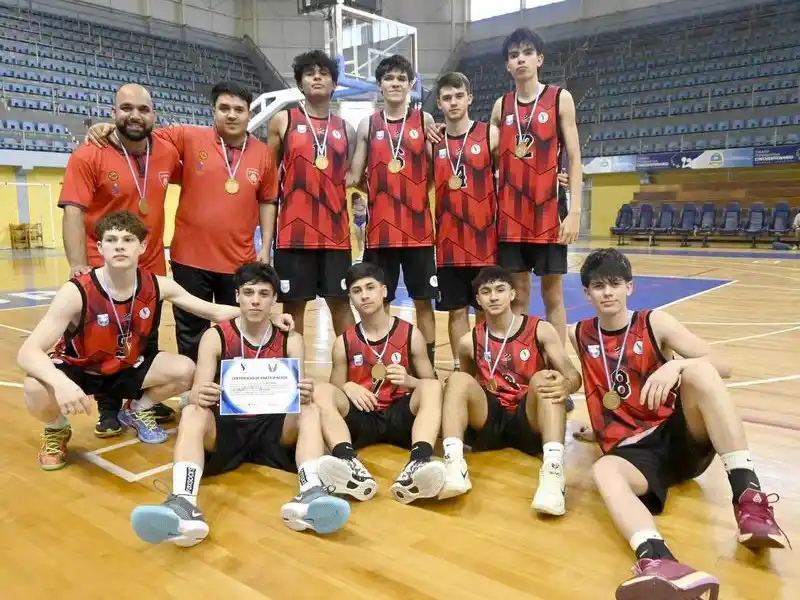 Capital se quedó con el
Provincial de básquet sub 18