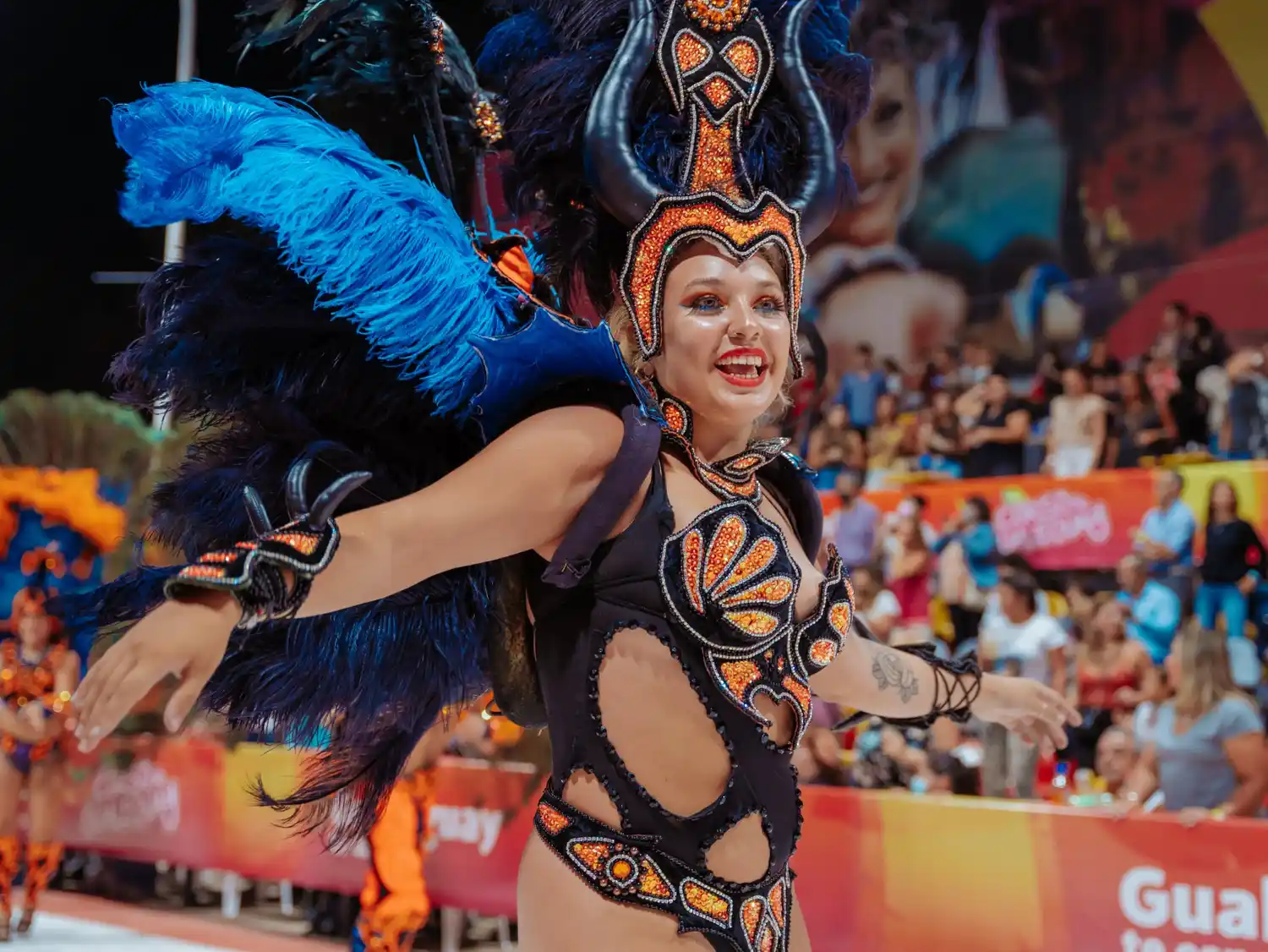 Corsos 2022: Mucho público, alegría y diversión en la 8ª noche