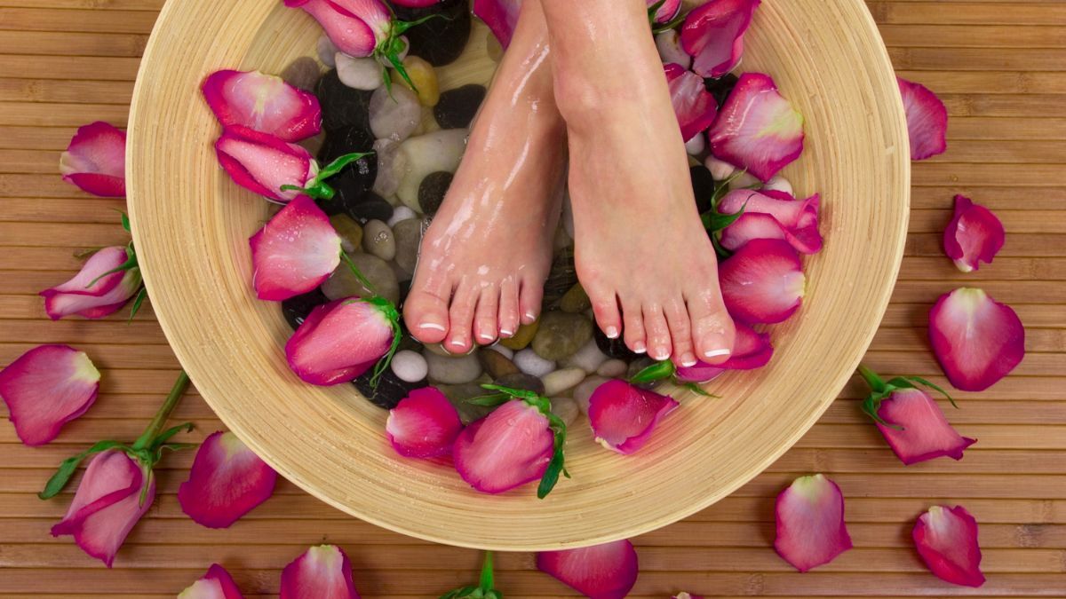 Remedio casero para eliminar mal olor y hongos de los pies (+Receta)