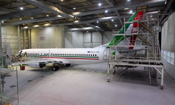 Aeroitalia pone a la venta primeros vuelos, basa avión en Forlì