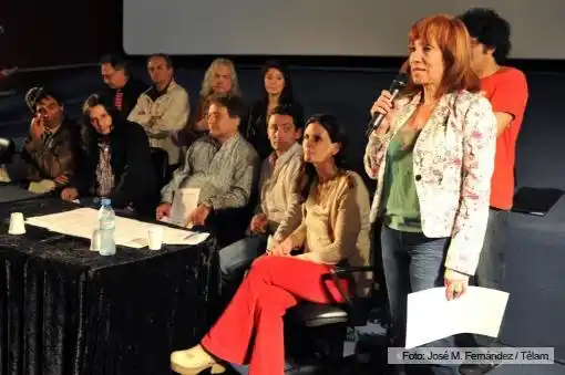 Más de mil artistas firmaron apoyo a la Ley de Medios