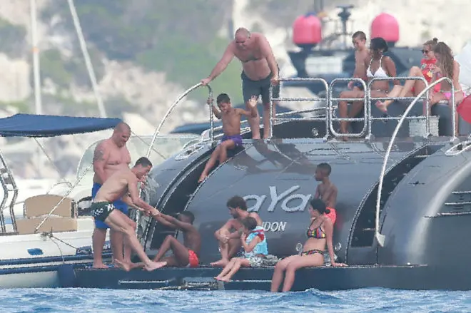 El yate de Cristiano Ronaldo, abordado por el departamento de Aduanas de la Agencia Tributaria