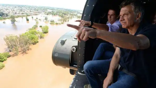 Macri viaja al Litoral para conocer la situación de los inundados
