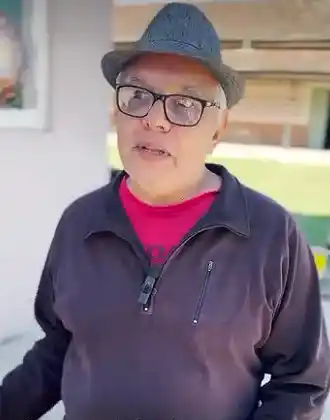 Néstor Medrano realizó mural en mosaiquismo sobre Maradona