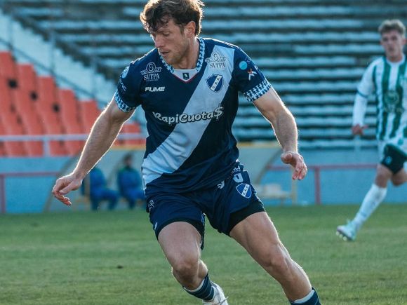 Alvarado recibe a Ferro en un duelo de necesitados