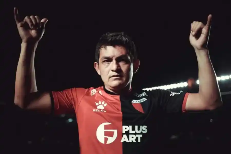 Fin de la novela: “Pulga” Rodríguez dejará Colón y jugará en otro equipo de la Liga Profesional