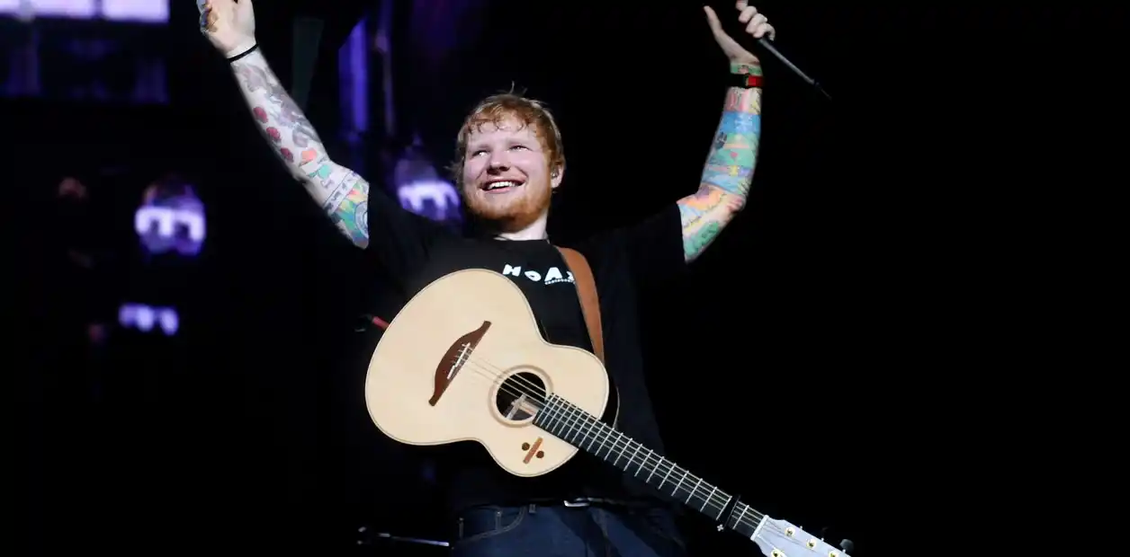 Ed Sheeran mostró su arte en el Campo Argentino de Polo