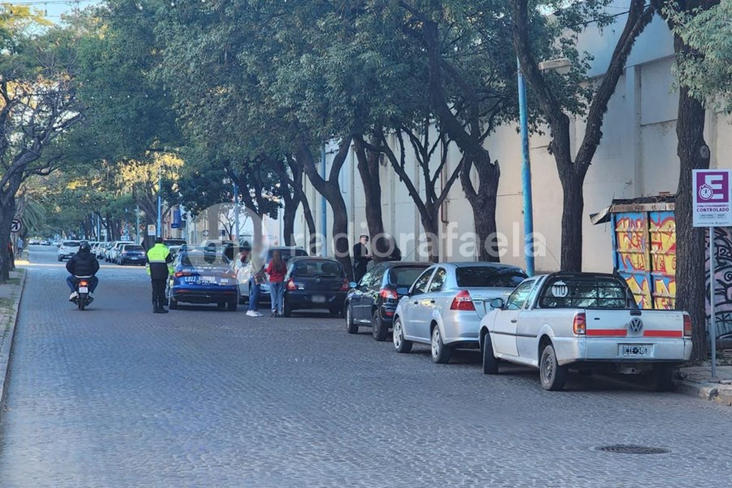 Corridas y detención en pleno centro colmado de gente: los detenidos estaban armados