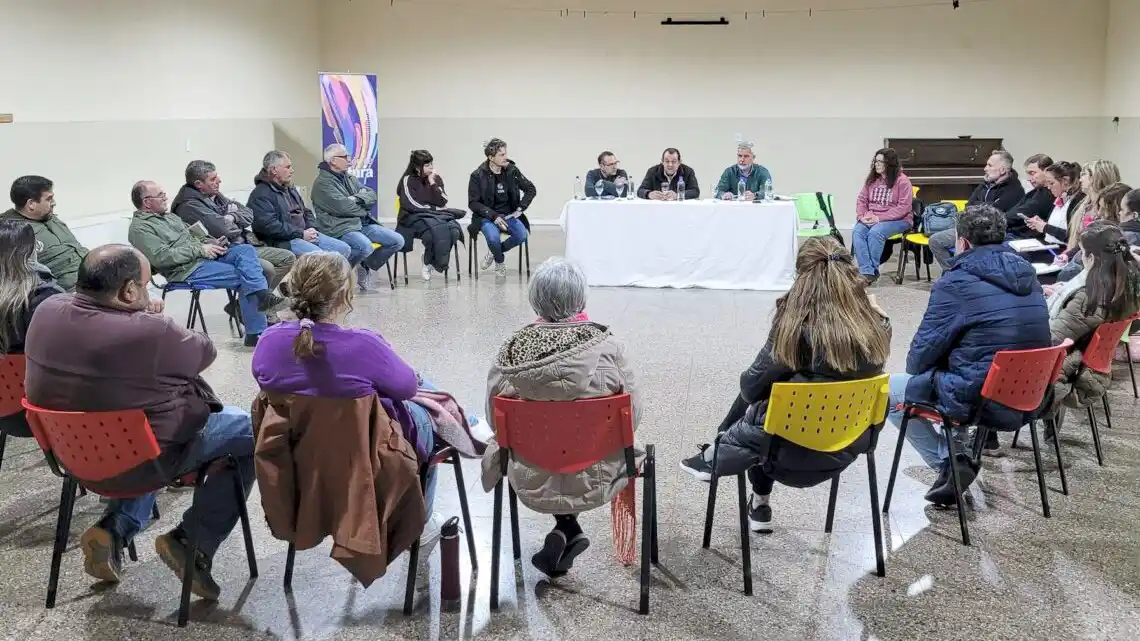Encuentro. Del intendente con referentes de entidades