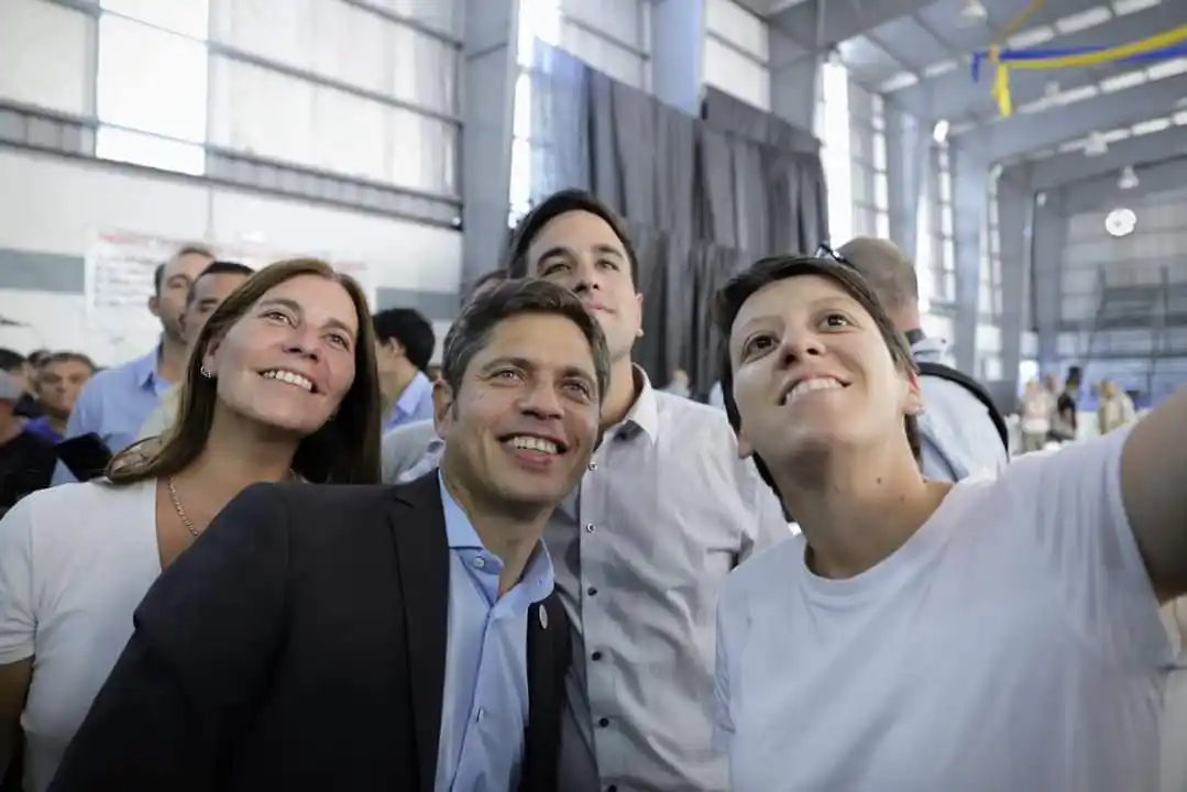 Gómez le agradeció a Kicillof la ayuda que mandó en diciembre