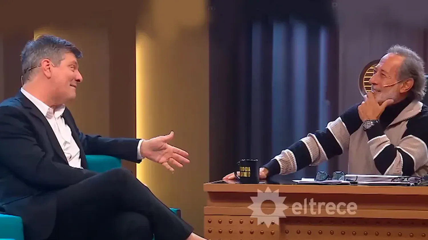 Francella entrevistó a Pergolini en "Otro Día Perdido" y lo arrinconó con un carpetazo