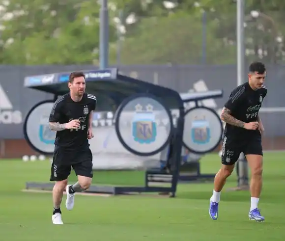 Con Messi a disposición, Argentina visita a Uruguay