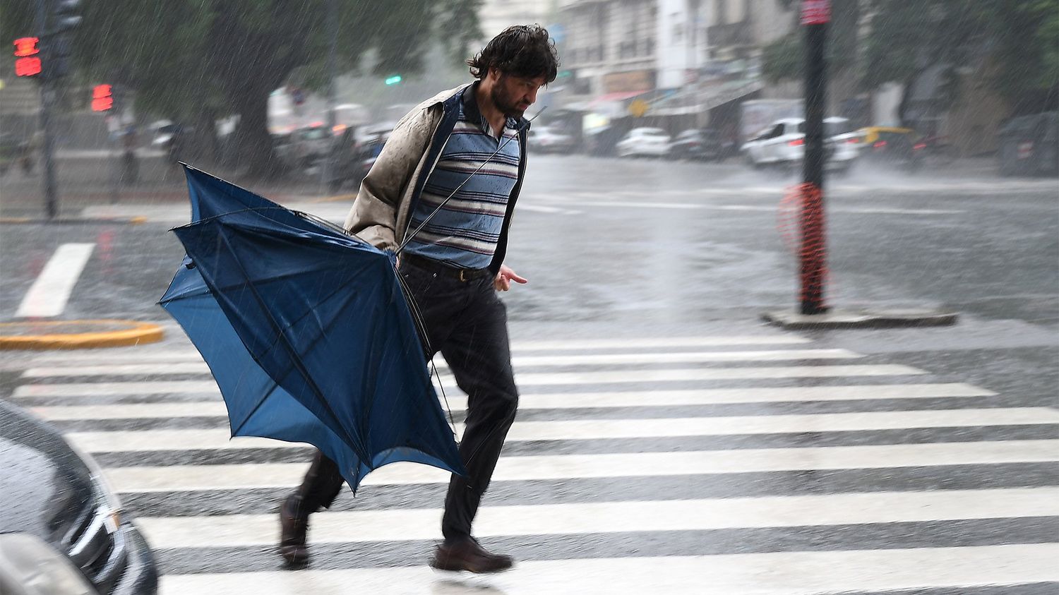 Alerta meteorológico por vientos para Santa Fe y gran parte del país