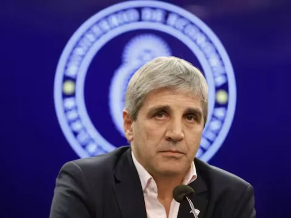 Las reformas no alcanzan: advierten que la Argentina continúa espantando inversiones