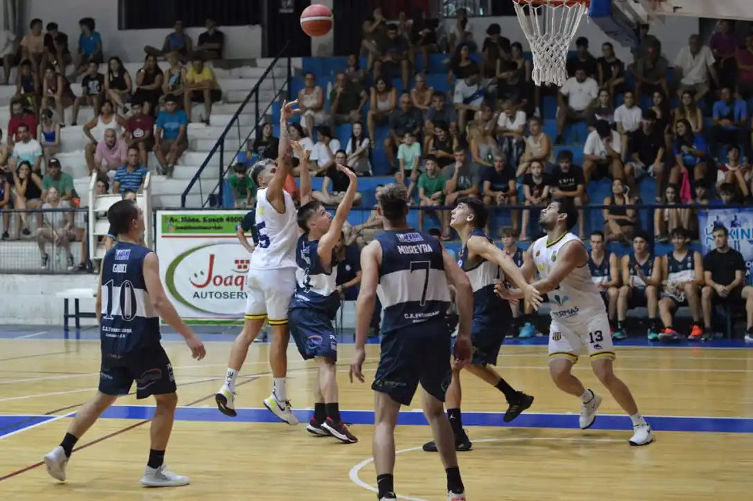 Ferro cayó como local