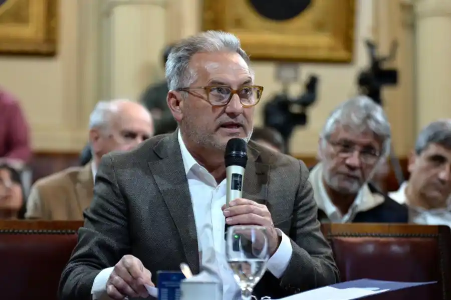 Lewandowski: "Cuando todos hablan de achicar y recortar, nosotros creemos que es creciendo, produciendo y ampliando"