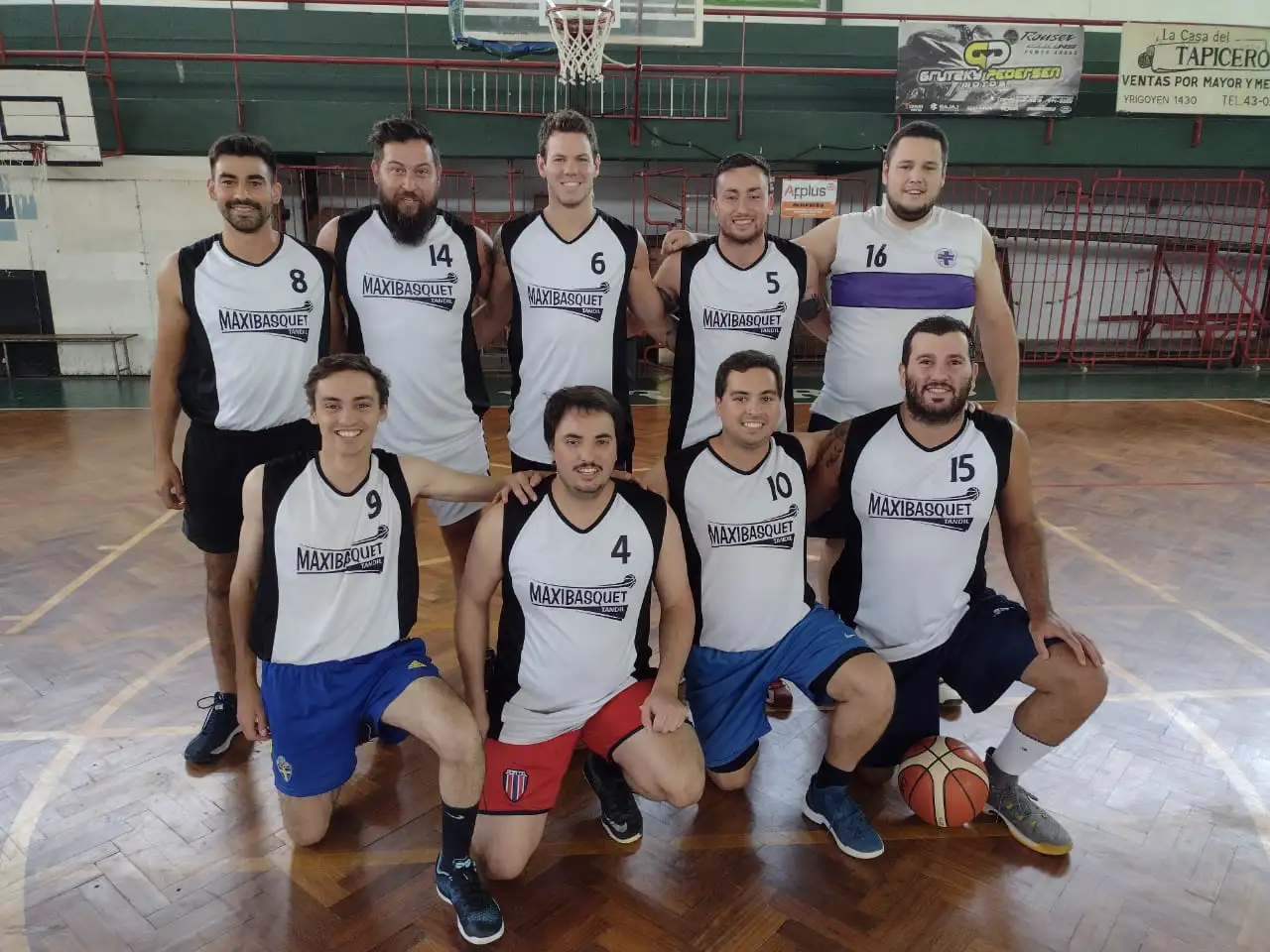 Ferro, tercero en la fase regular del Pre-maxi.