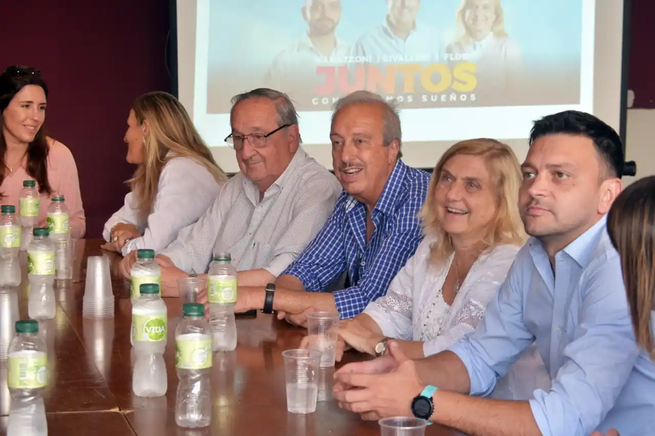 “Trabajo y más trabajo para seguir transformando Tandil” fue el mensaje de Juntos para el domingo