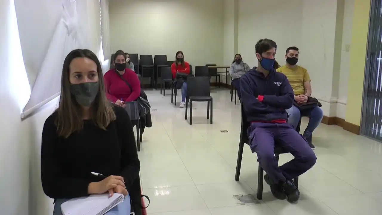 Comenzaron los cursos para la licencia de conducir en la estación Belgrano