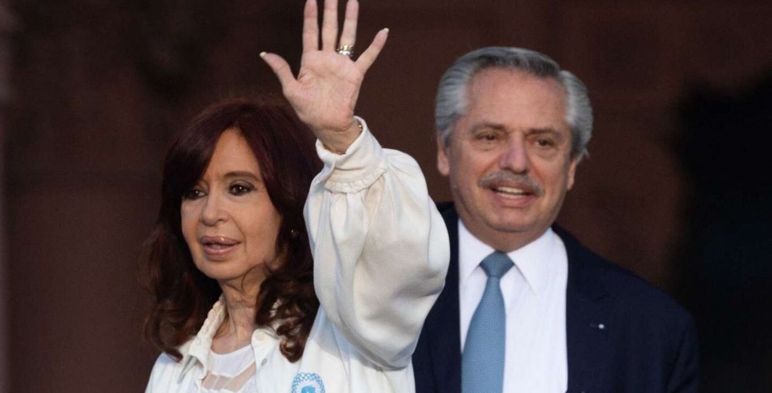 Alberto Fernández y Cristina Kirchner participarán del acto por los 100 años de YPF