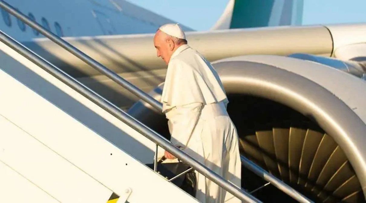 Trabajadores del transporte rinden homenaje al Papa Francisco como un aliado en su lucha