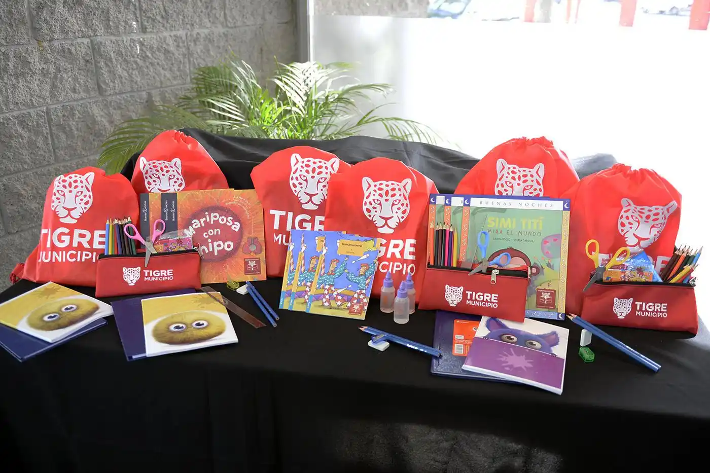 El Municipio de Tigre entregó útiles escolares a más de 4500 chicos en su inicio de clases