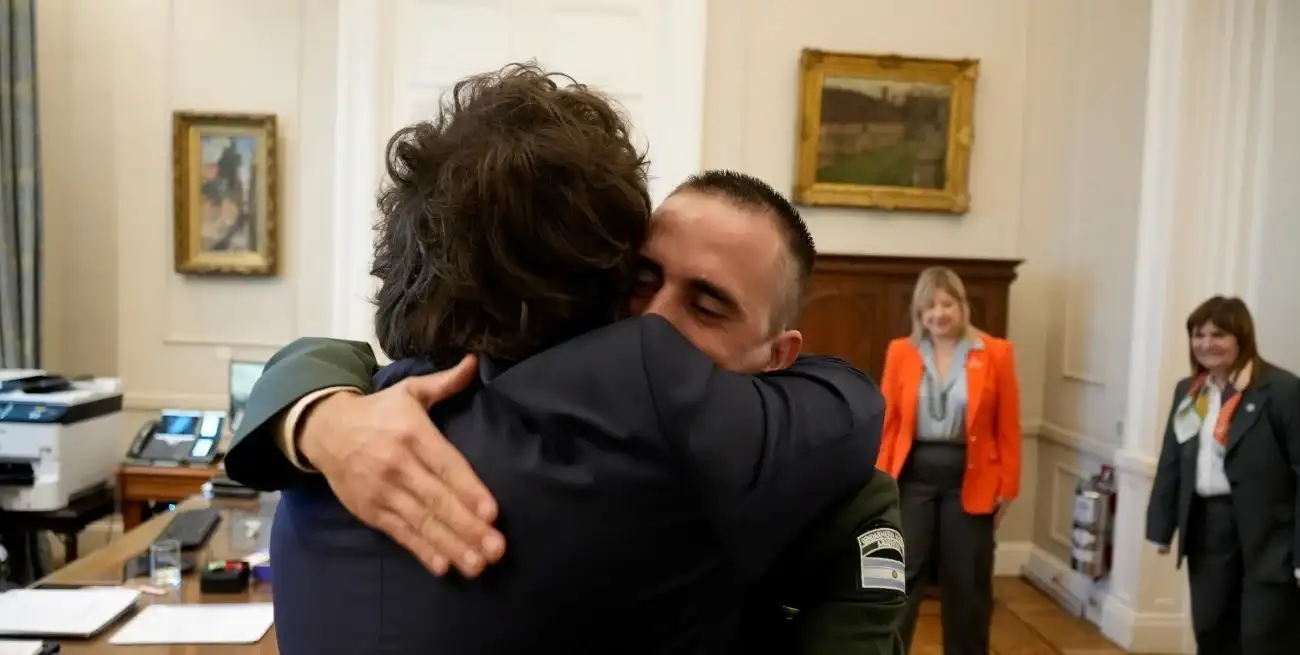 Javier Milei recibió a Nahuel Gallo en la Casa Rosada tras su liberación en Venezuela.