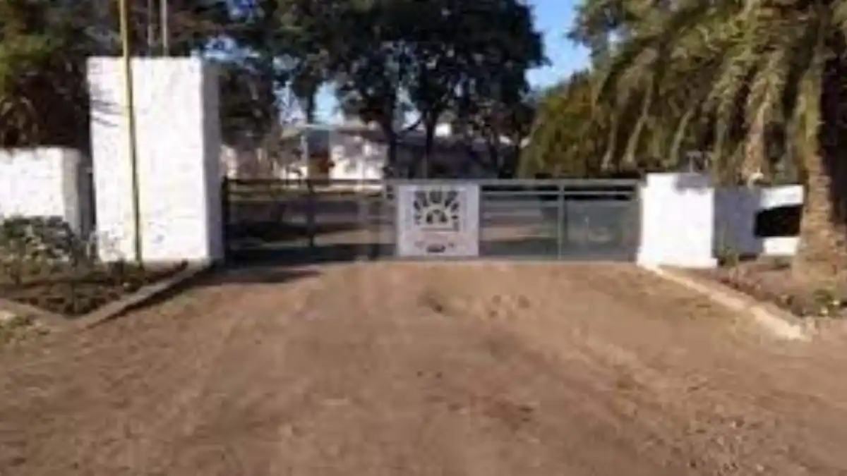 Detuvieron a una joven con pedido de captura cuando ingresaba a clases