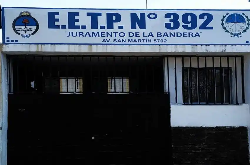 Detuvieron a un hombre cuando trataba de robar una escuela en zona sur