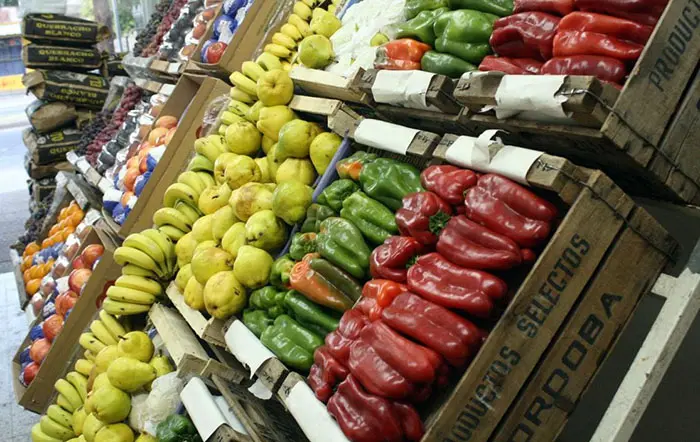No se cumple la ley que obliga a exhibir los precios