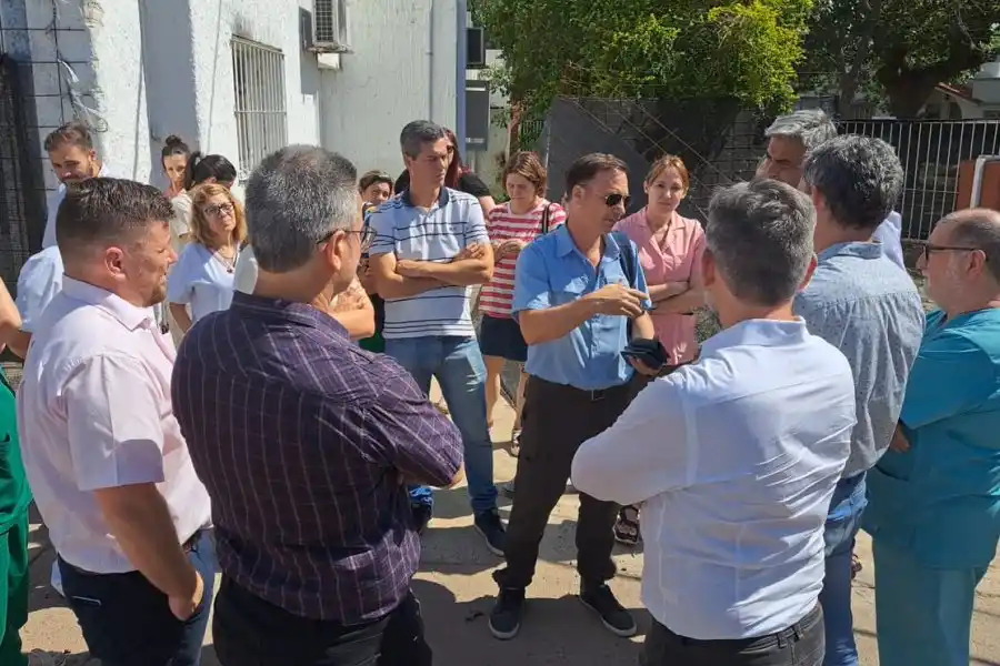El Intendente Pablo Pinotti recibió al Ministro de Obras Públicas de la Provincia, Lisandro Enrico.