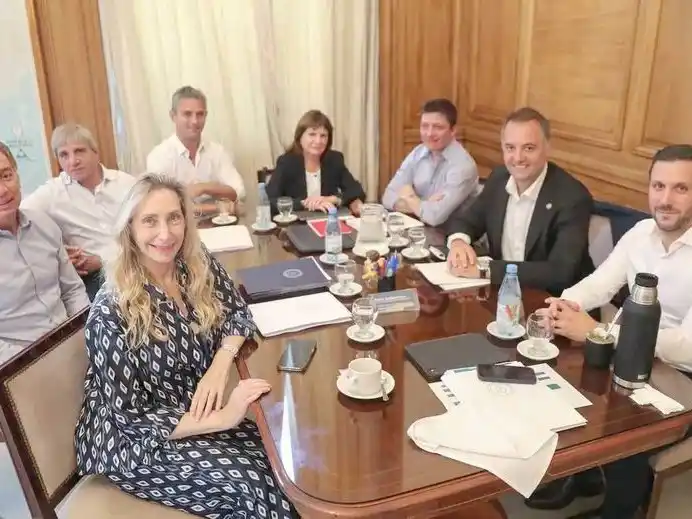 El Gobierno mantiene sin cambios la reforma laboral pese a presión de gobernadores