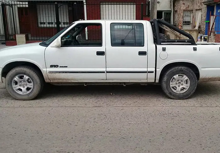 “Me cortaron las piernas”, dijo el dueño de la camioneta robada