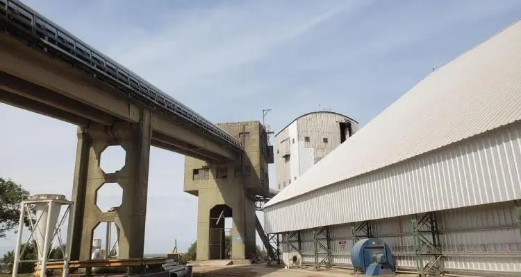 Salazar pidió al gobierno que tenga en cuenta la propuesta de inversión de Grobocopatel para el puerto San Pedro