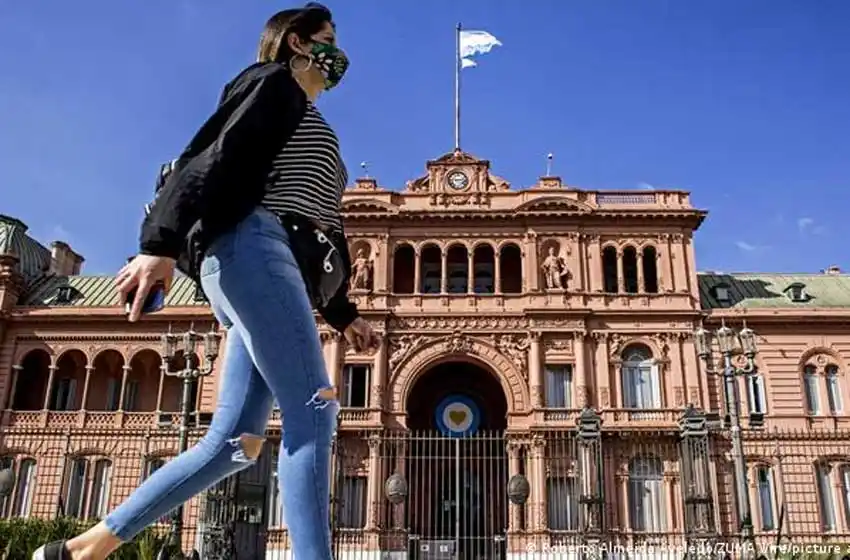 Récord de casos de coronavirus en Argentina y 551 muertes en las últimas 24 horas