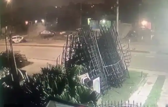 Video: Así asesinaron a balazos frente a su familia a un hombre que se resistió a un asalto en San Francisco Solano