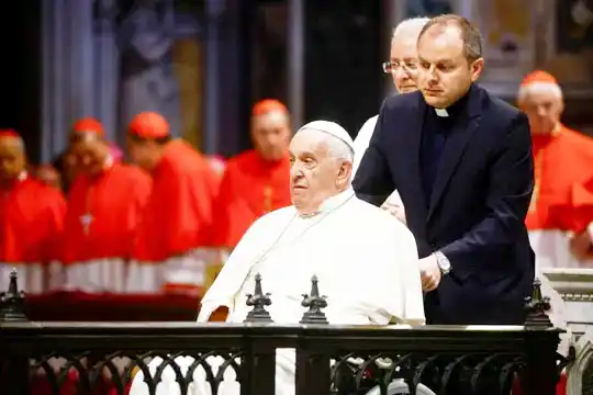 “Se confirma la mejoría de las condiciones clínicas”, informó el Vaticano sobre la salud del papa Francisco