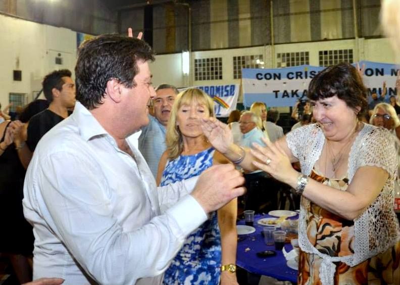 Mariotto encabezó acto de mujeres junto a Giselle Fernández, la hermana de Cristina