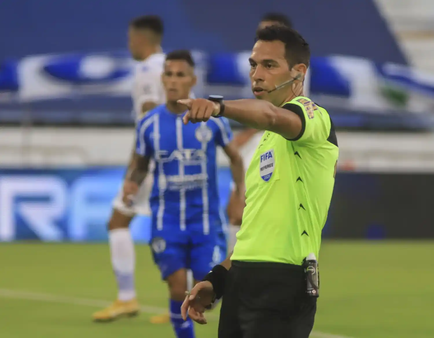 Tello dirigirá Independiente-Boca y Echavarría estará en River-Racing